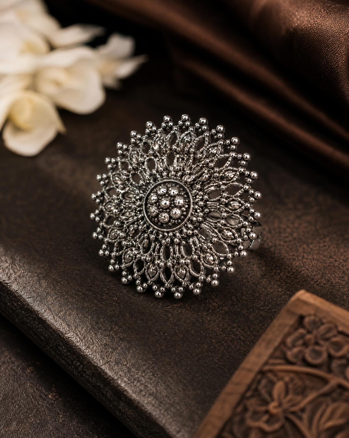 Floral Art Ring